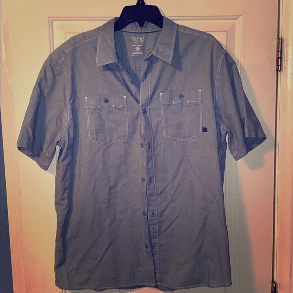 Mountain hard wear button up shirt